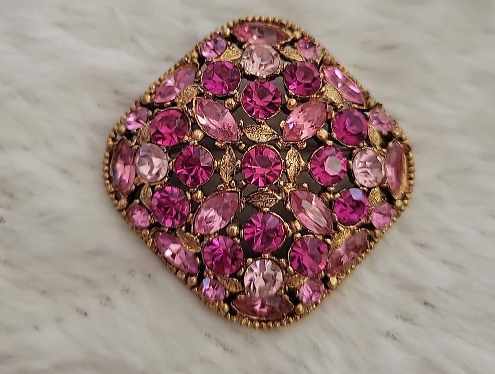 Vintage REGENCY Gold Tone Metal Work Shades of Pink AB Rhinestone Brooch 2 X 2